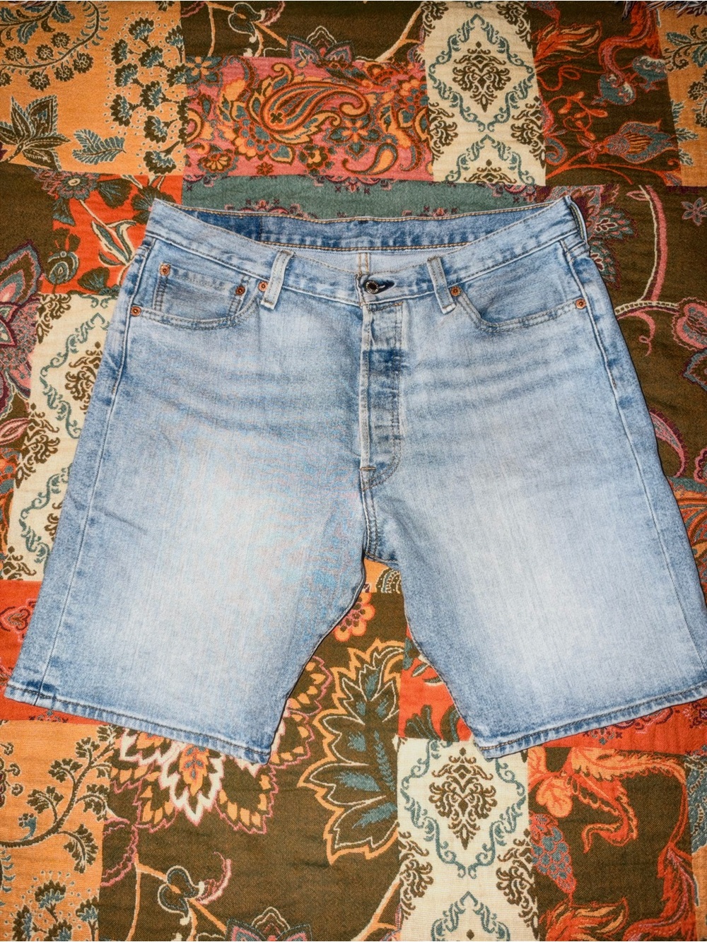 Levi’s 501 shorts 34W
